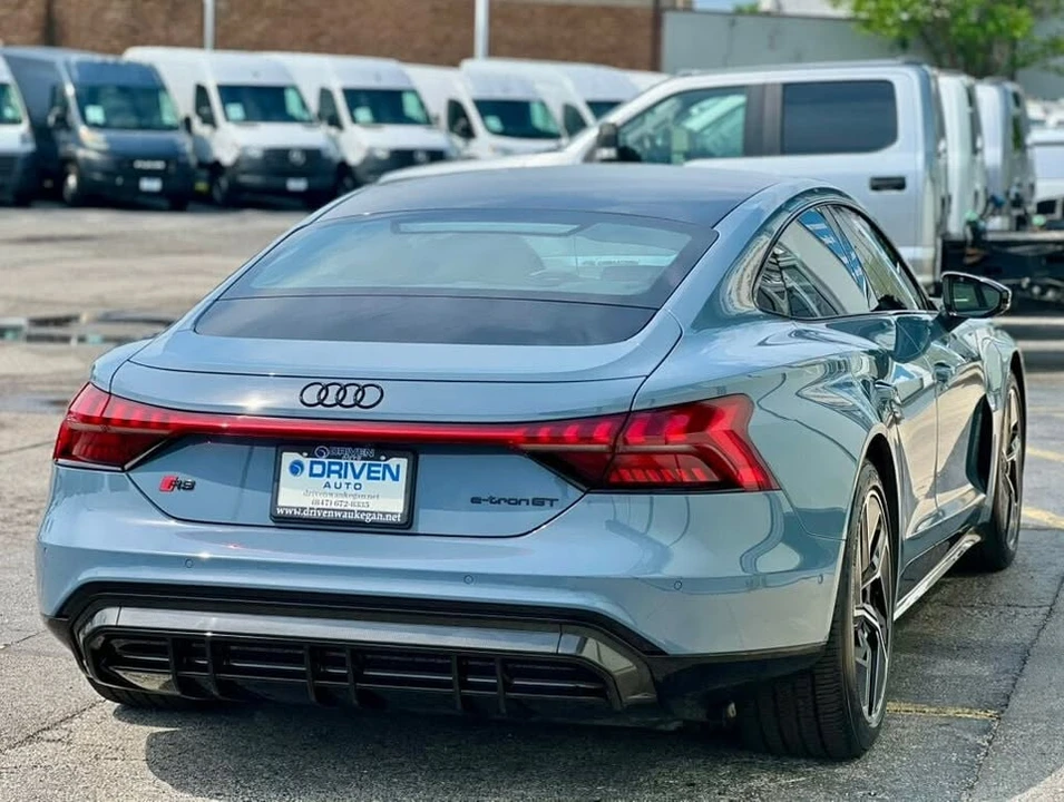 2024 Audi RS e-tron GT - Image 5 of 20