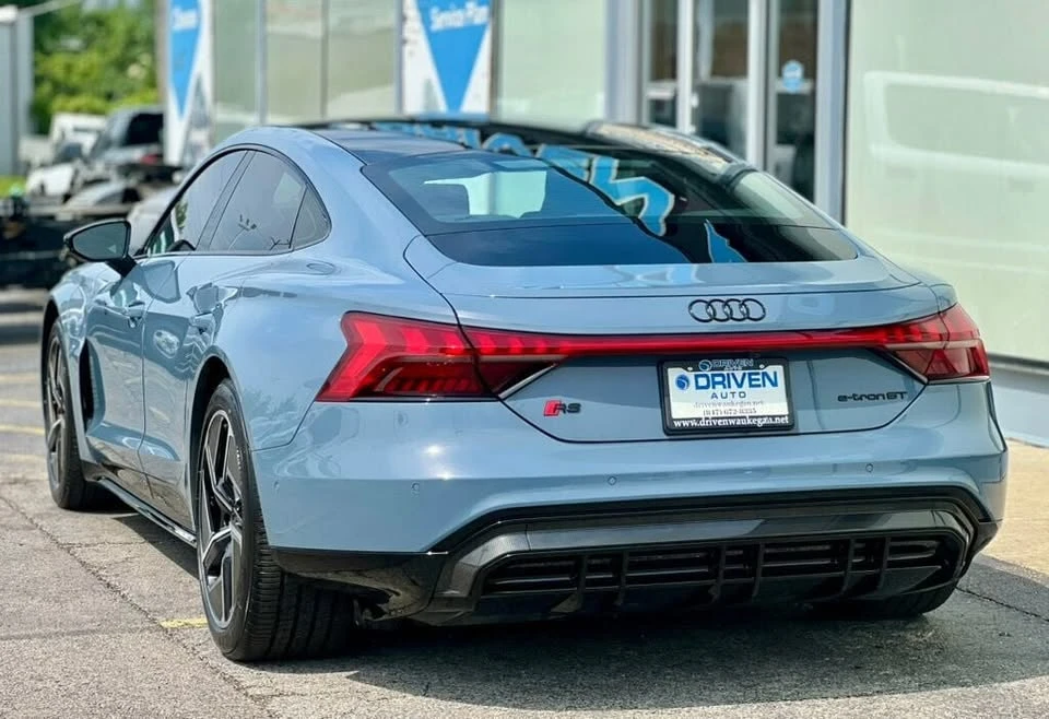 2024 Audi RS e-tron GT - Image 3 of 20