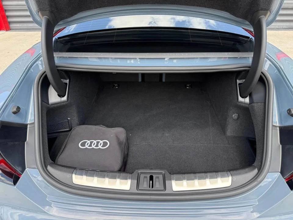 2024 Audi RS e-tron GT - Image 15 of 16