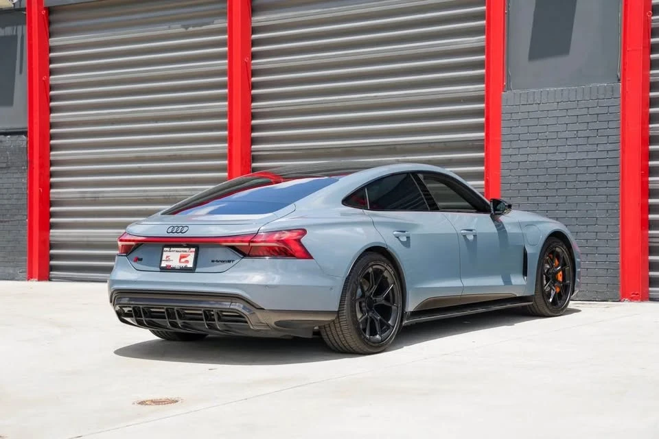 2024 Audi RS e-tron GT - Image 4 of 16