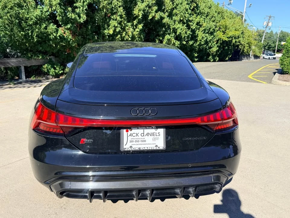 2024 Audi RS e-tron GT - Image 4 of 16