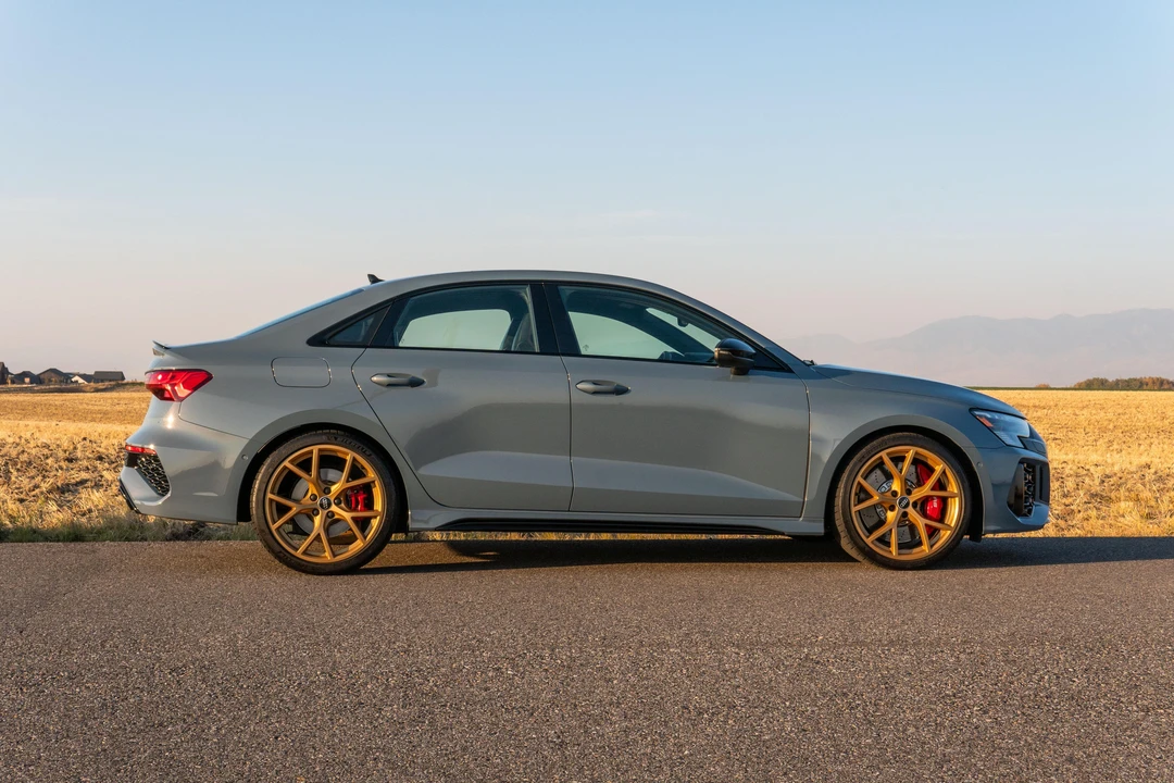 2024 Audi 8Y RS3 - Image 27 of 31