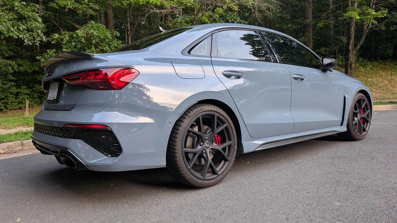 2024 Audi 8Y RS3 - Image 10 of 31