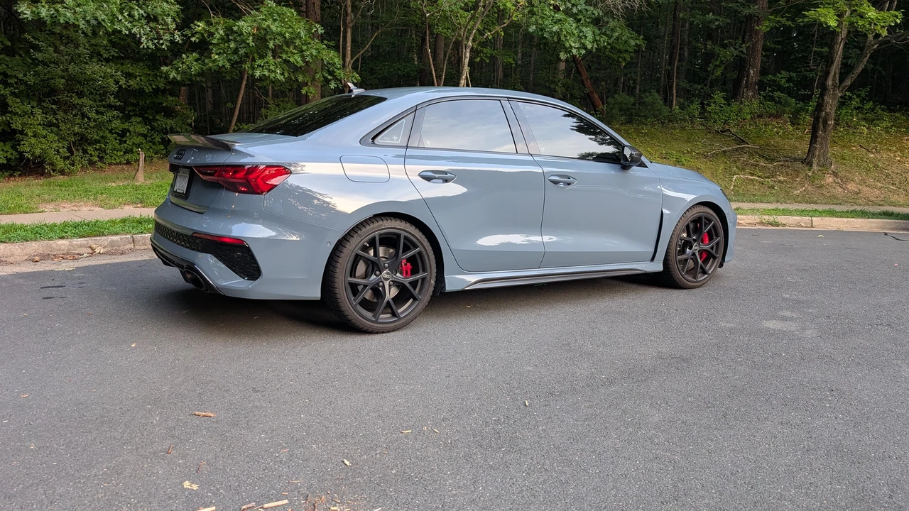 2024 Audi 8Y RS3 - Image 11 of 31