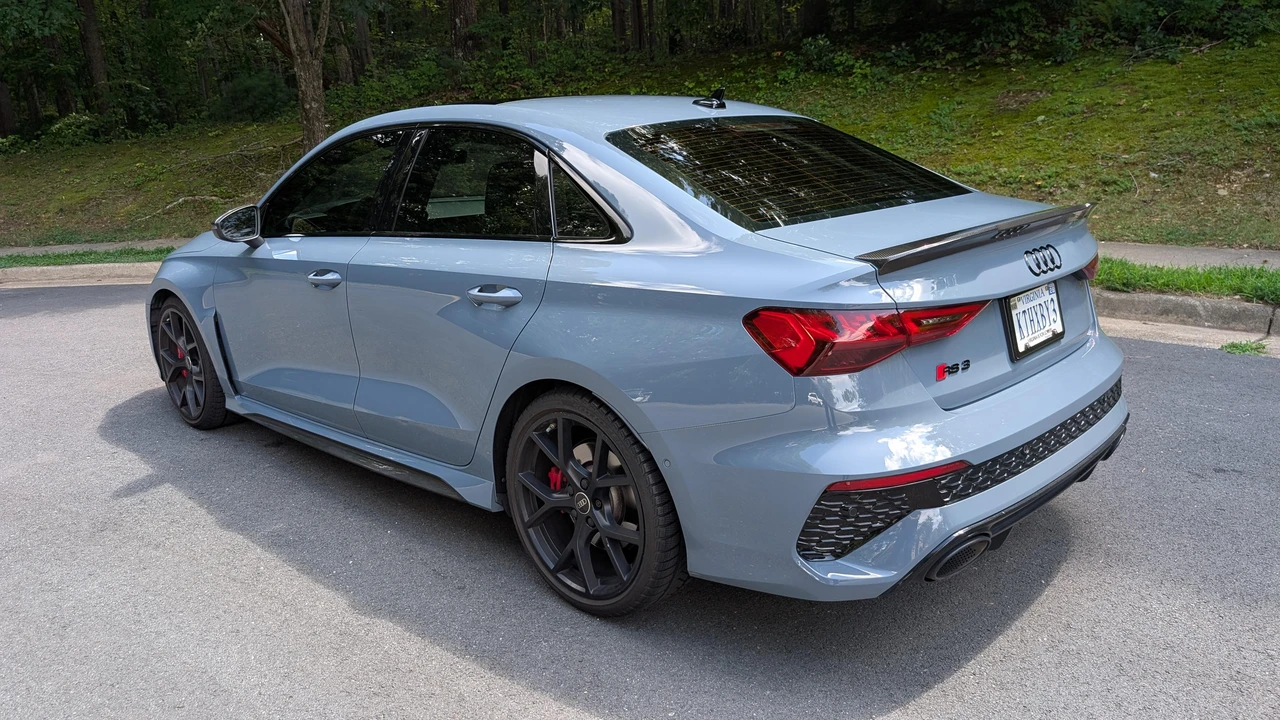 2024 Audi 8Y RS3 - Image 7 of 31