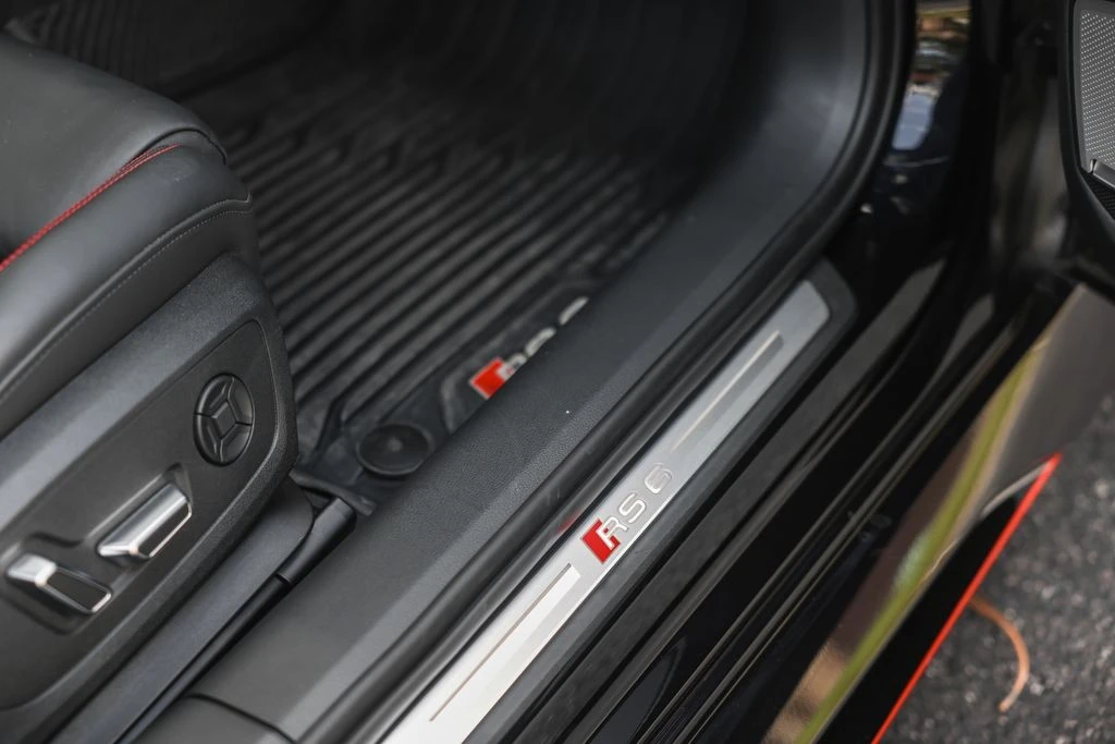 2024 Audi C8 RS6 - Image 24 of 31