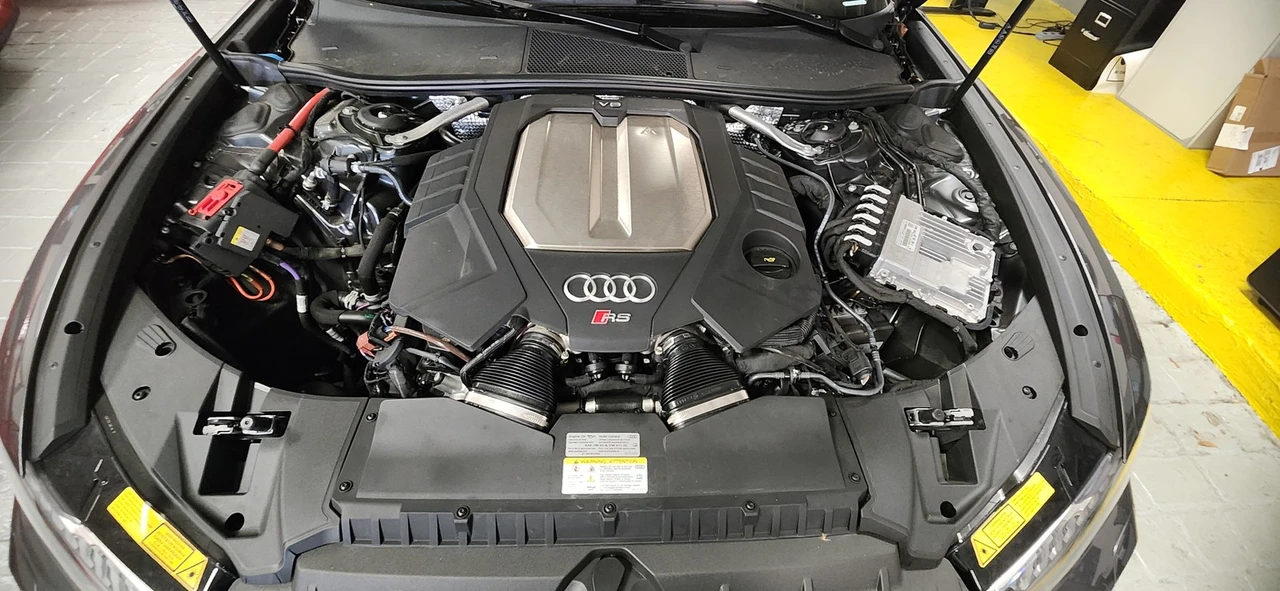 2024 Audi C8 RS6 - Image 3 of 11