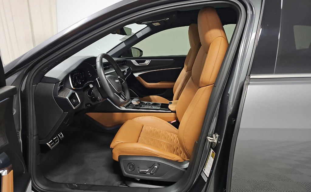 2024 Audi C8 RS6 - Image 2 of 11