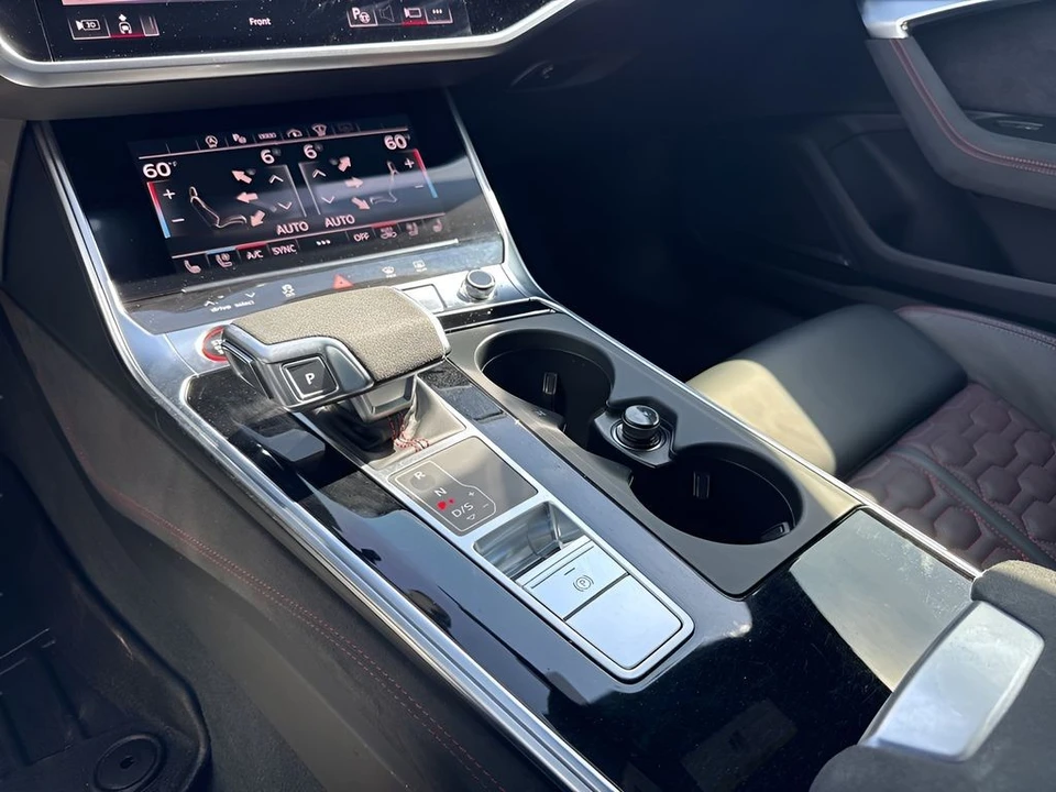 2024 Audi C8 RS6 - Image 19 of 31