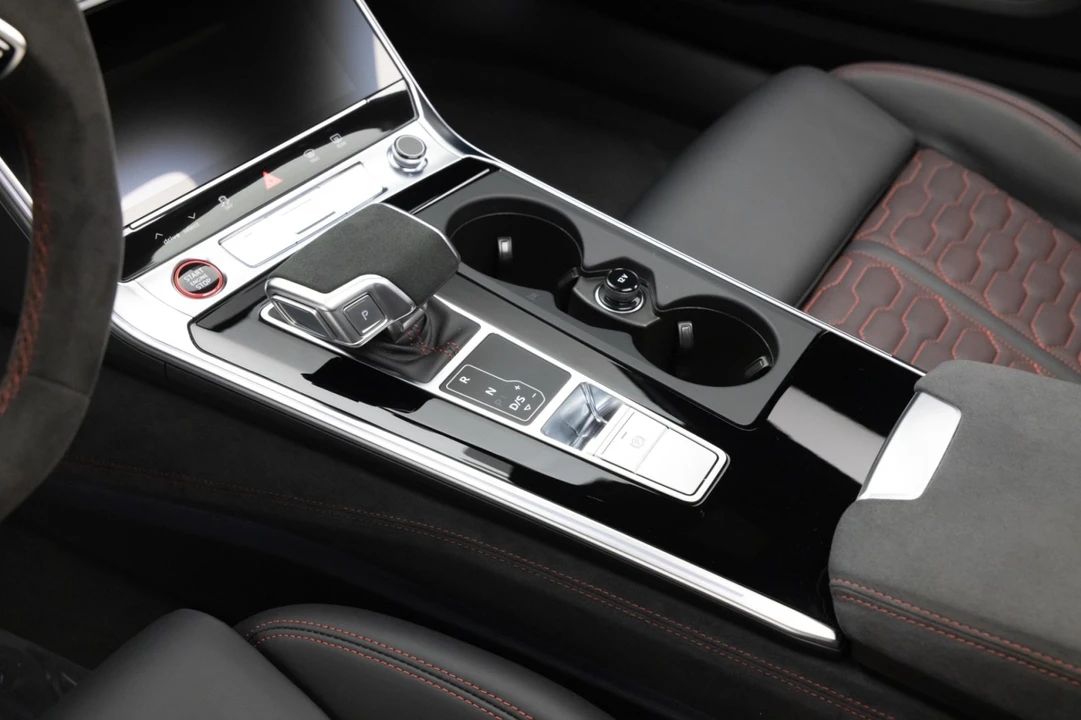 2024 Audi C8 RS6 - Image 16 of 21