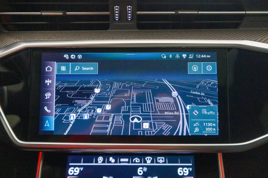 2024 Audi C8 RS6 - Image 17 of 21