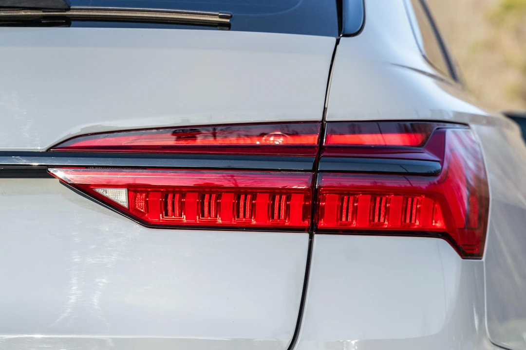 2024 Audi C8 RS6 - Image 31 of 31