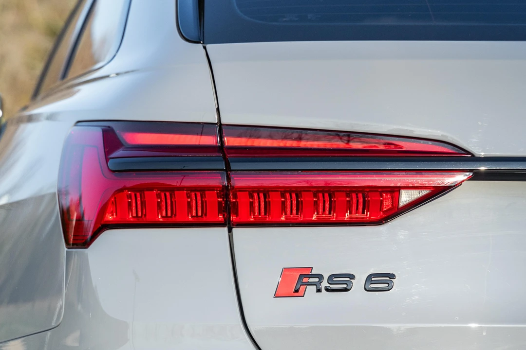 2024 Audi C8 RS6 - Image 24 of 31
