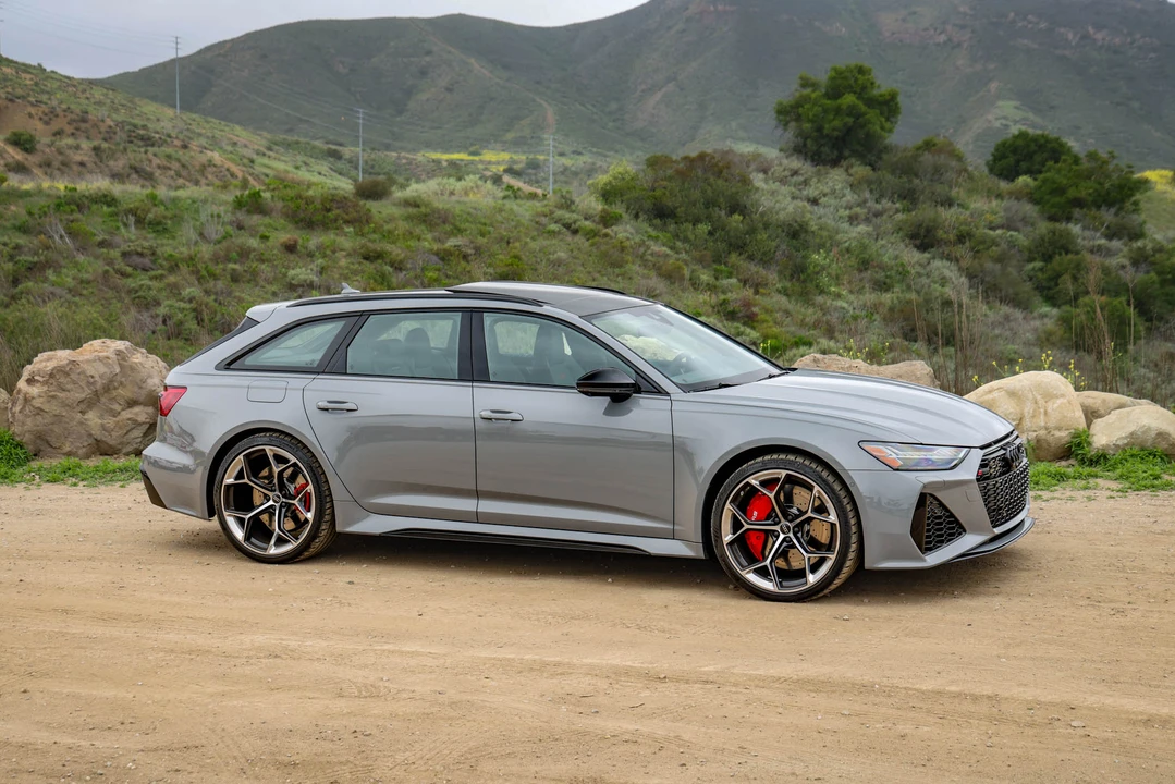 2024 Audi C8 RS6 - Image 8 of 31