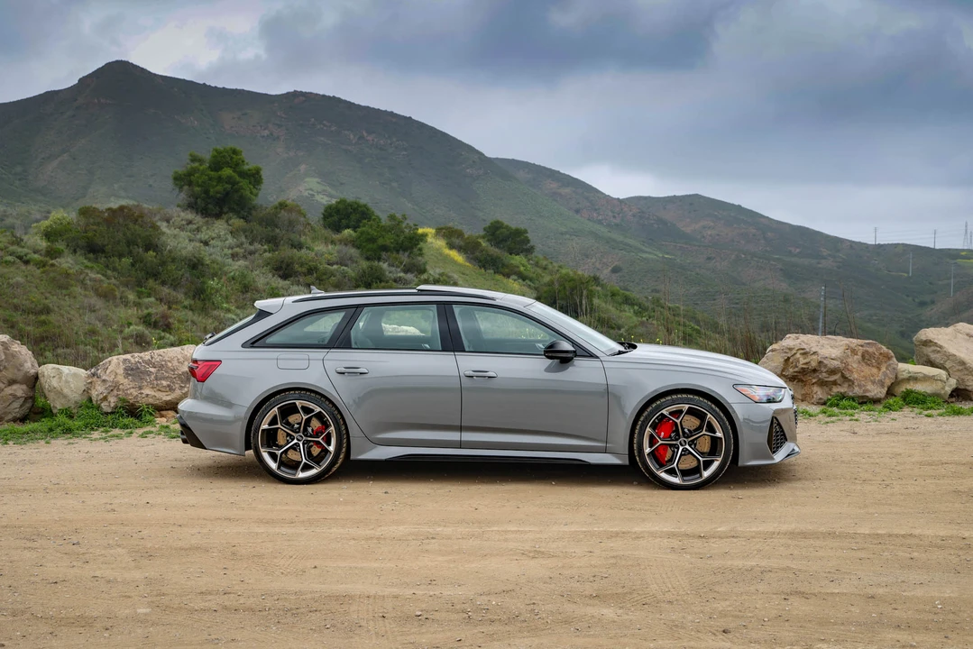 2024 Audi C8 RS6 - Image 9 of 31
