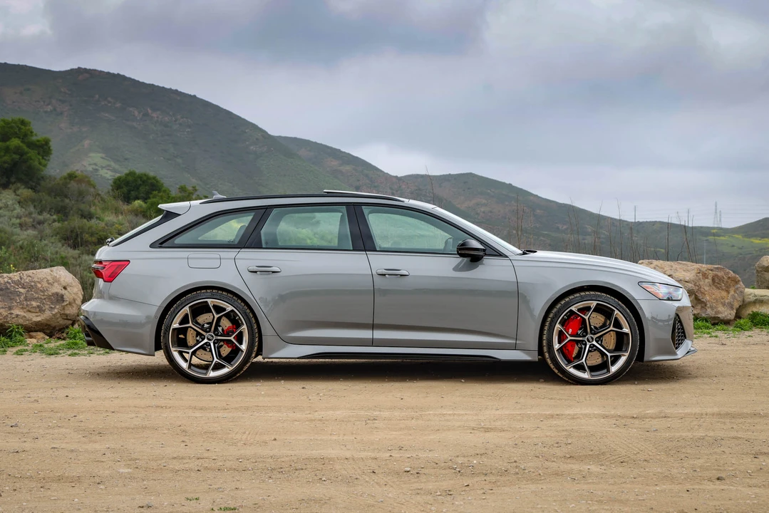 2024 Audi C8 RS6 - Image 10 of 31