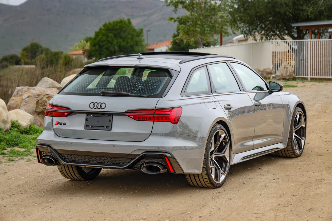 2024 Audi C8 RS6 - Image 14 of 31