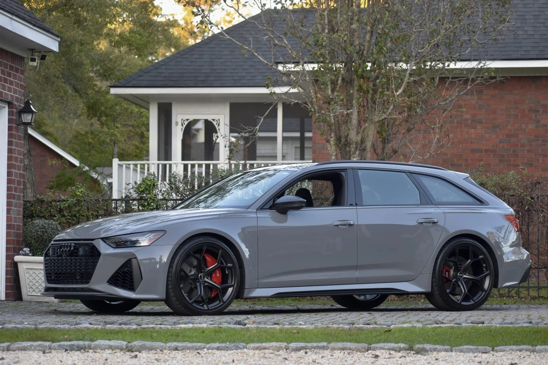 2024 Audi C8 RS6 - Image 7 of 31