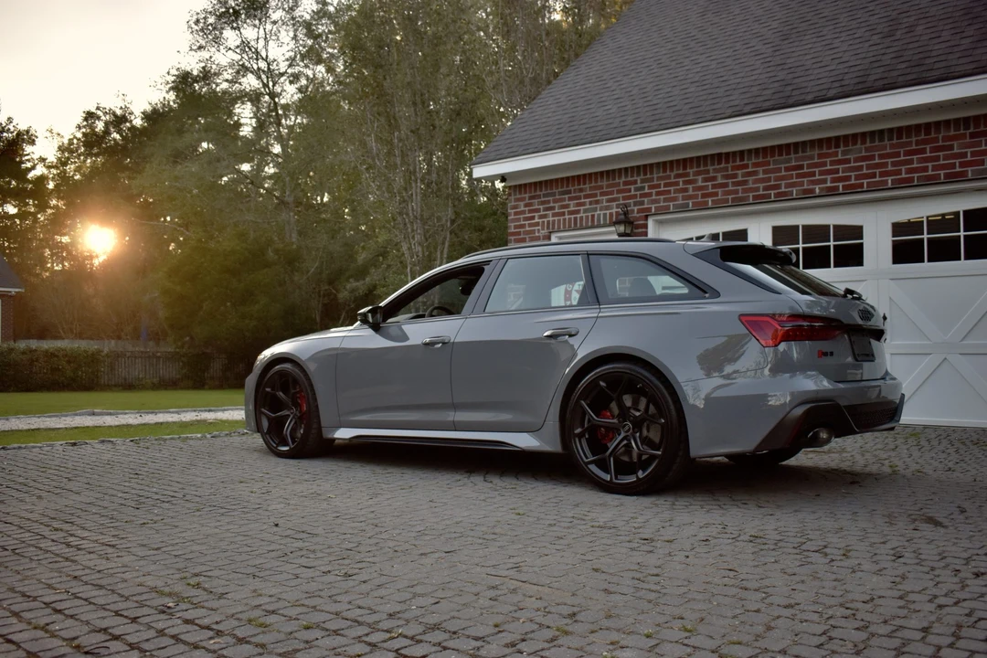 2024 Audi C8 RS6 - Image 11 of 31