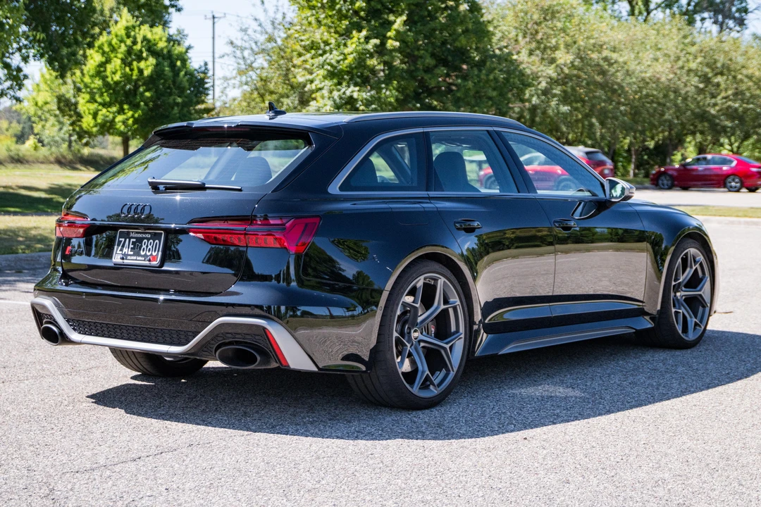 2024 Audi C8 RS6 - Image 9 of 31