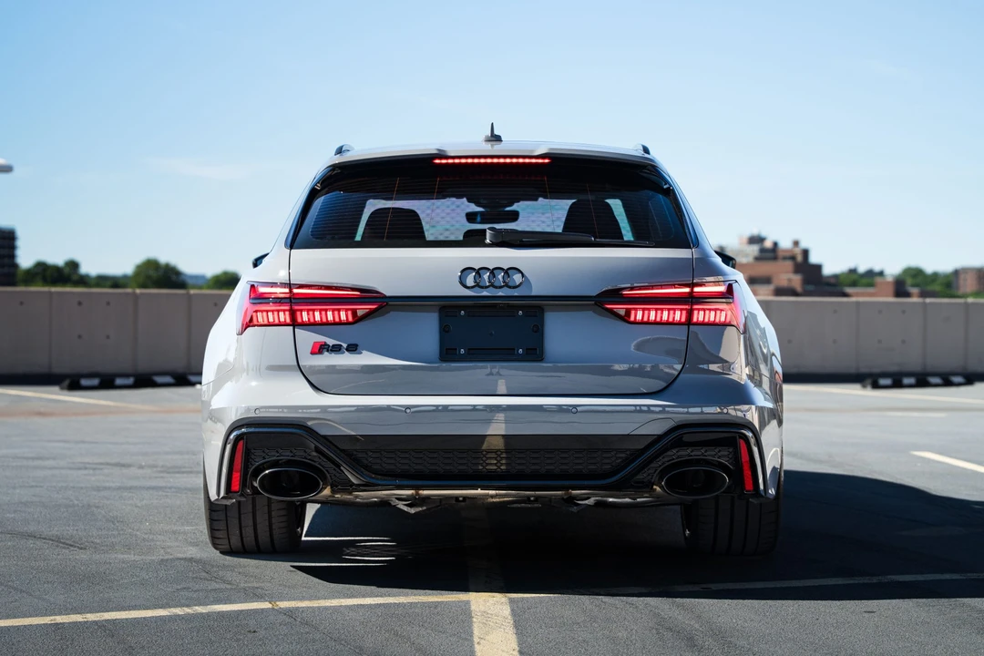 2024 Audi C8 RS6 - Image 27 of 31