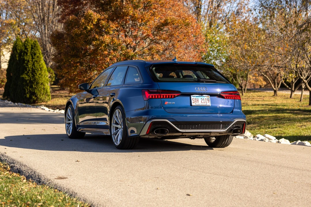 2024 Audi C8 RS6 - Image 19 of 31