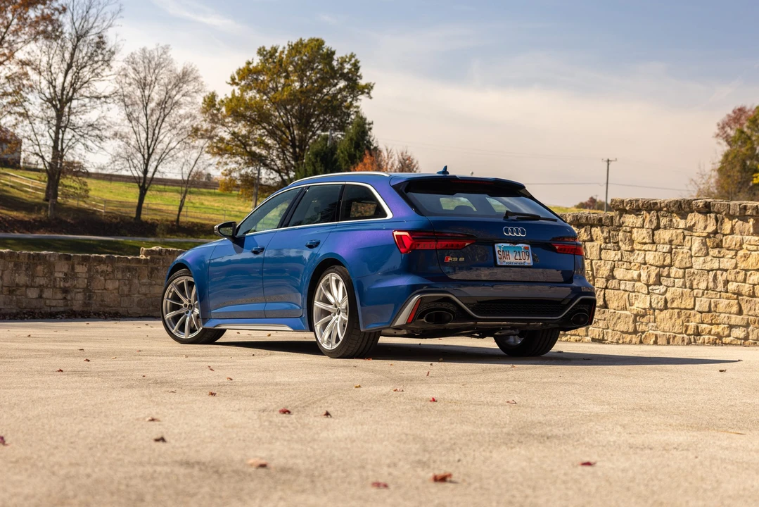 2024 Audi C8 RS6 - Image 6 of 31