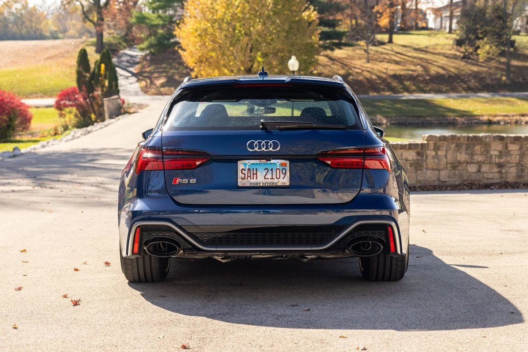 2024 Audi C8 RS6 - Image 7 of 31