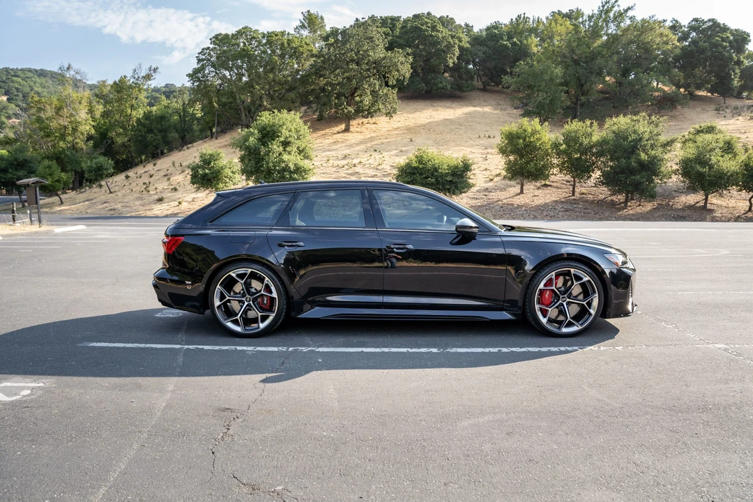 2024 Audi C8 RS6 - Image 7 of 31