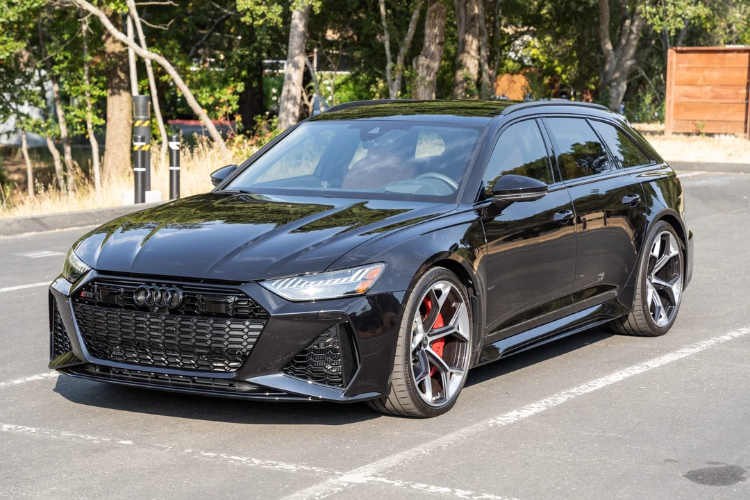 2024 Audi C8 RS6 - Image 2 of 31