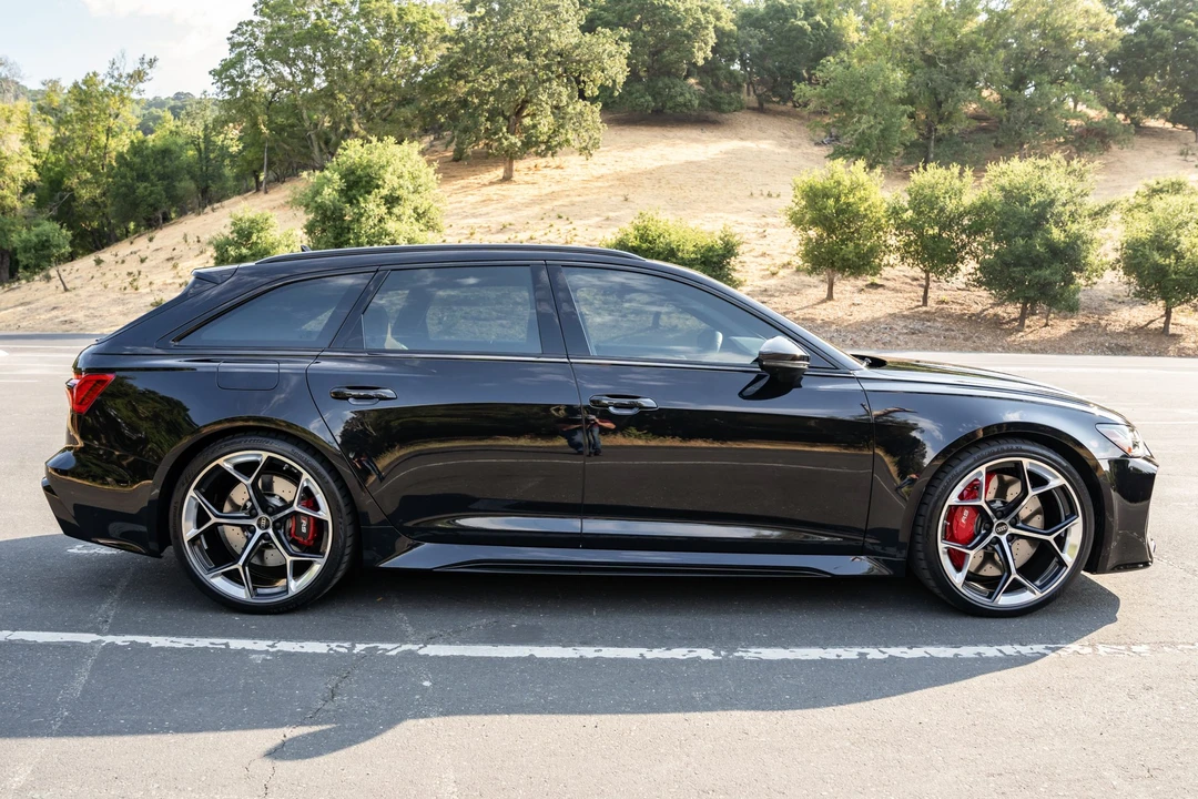 2024 Audi C8 RS6 - Image 6 of 31