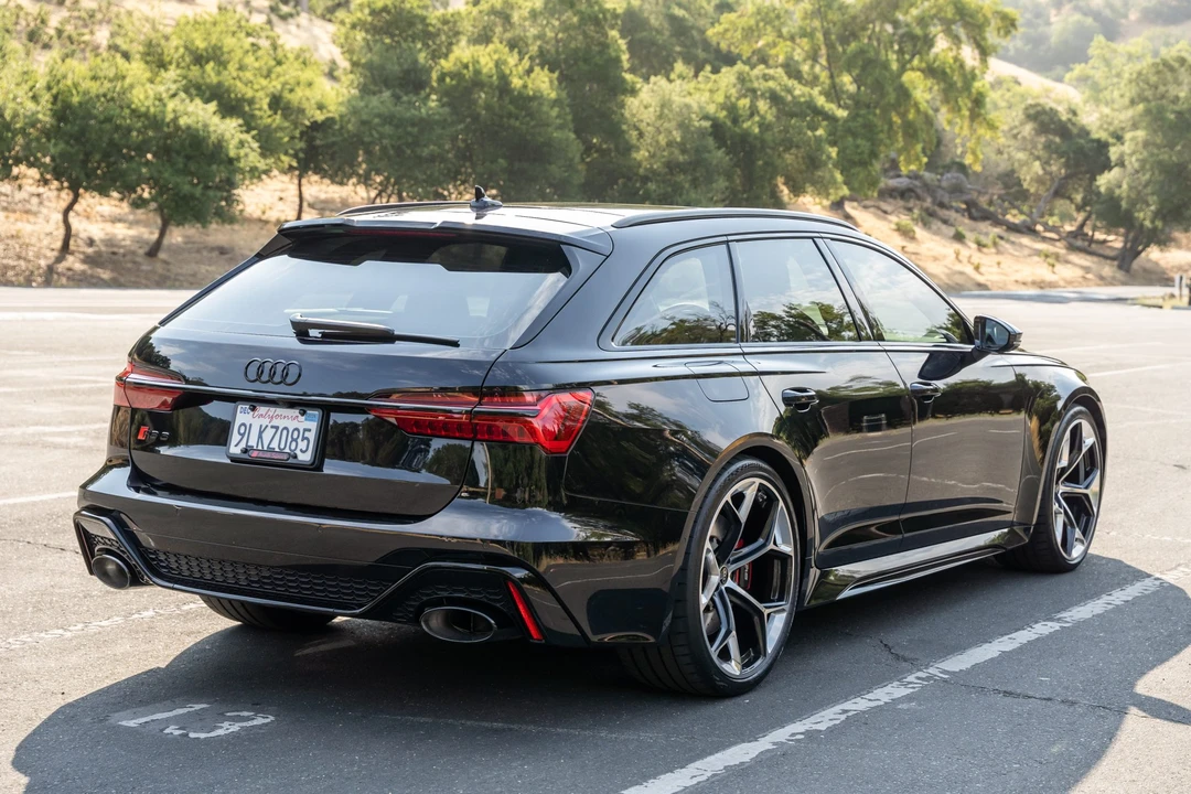 2024 Audi C8 RS6 - Image 8 of 31
