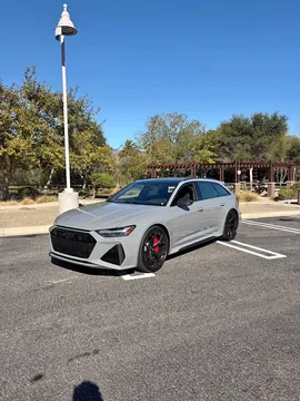 2024 Audi RS6 Avant Performance