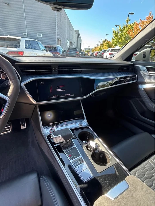 2024 Audi C8 RS6 - Image 6 of 12