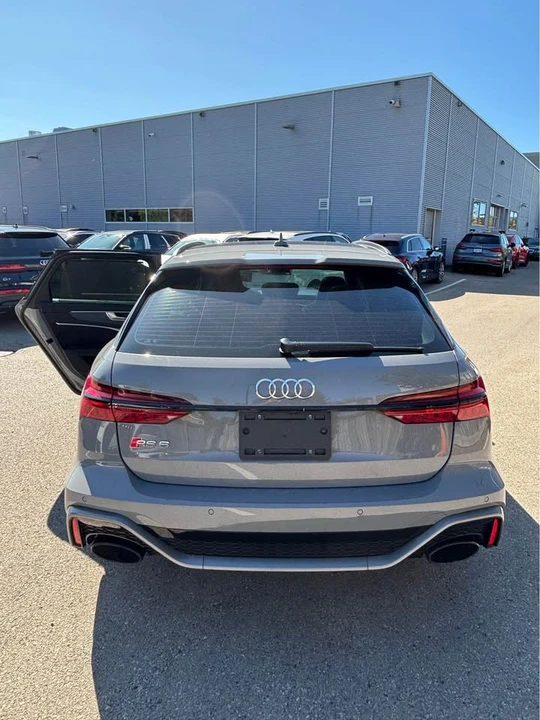 2024 Audi C8 RS6 - Image 11 of 12
