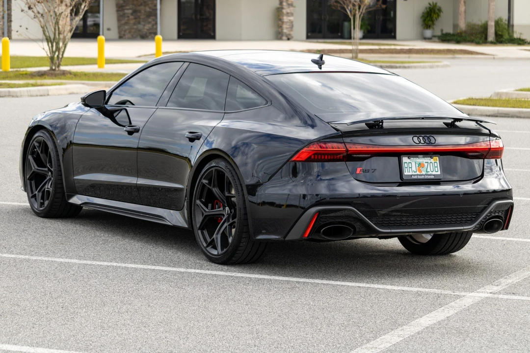 2024 Audi C8 RS7 - Image 7 of 31