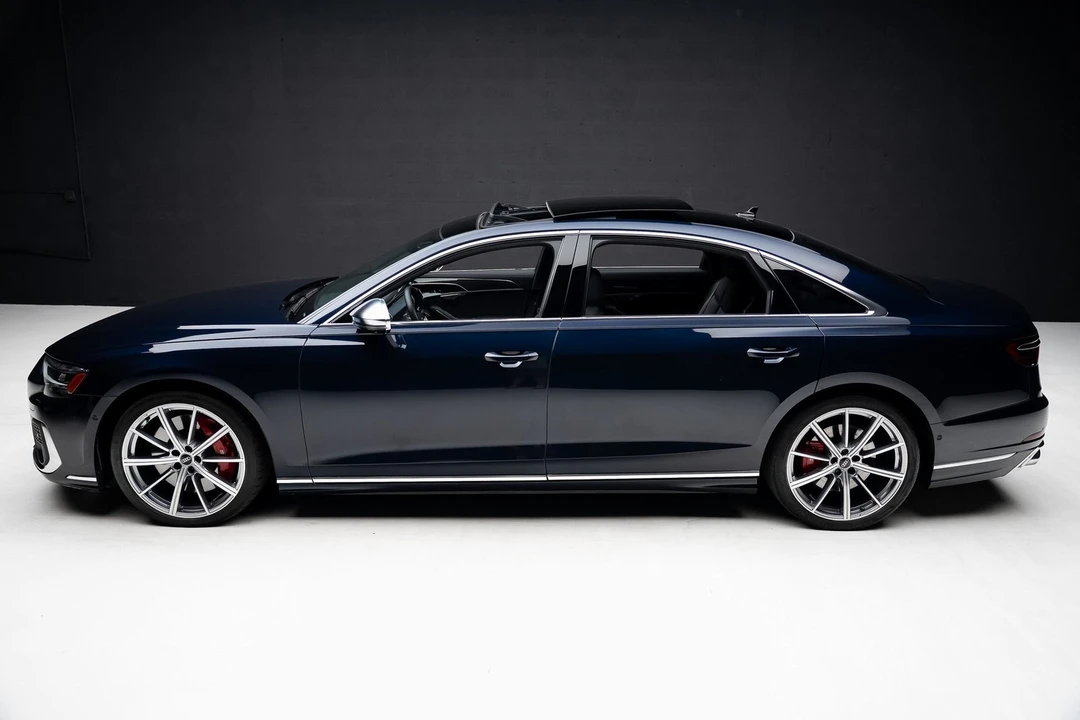 2024 Audi D5 S8 - Image 16 of 21