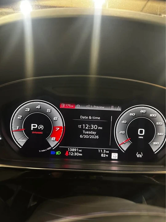 2024 Audi D5 S8 - Image 16 of 20