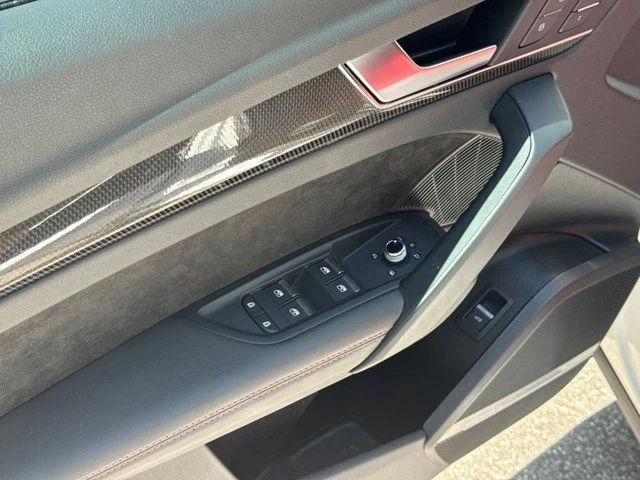 2024 Audi FY SQ5 - Image 15 of 20
