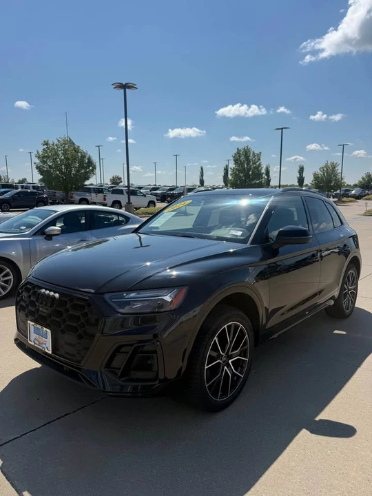 2024 Audi FY SQ5 - Image 2 of 10