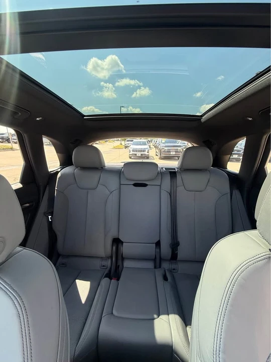 2024 Audi FY SQ5 - Image 10 of 10