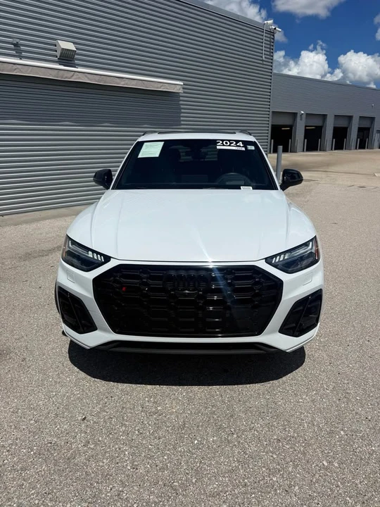 2024 Audi FY SQ5 - Image 11 of 16