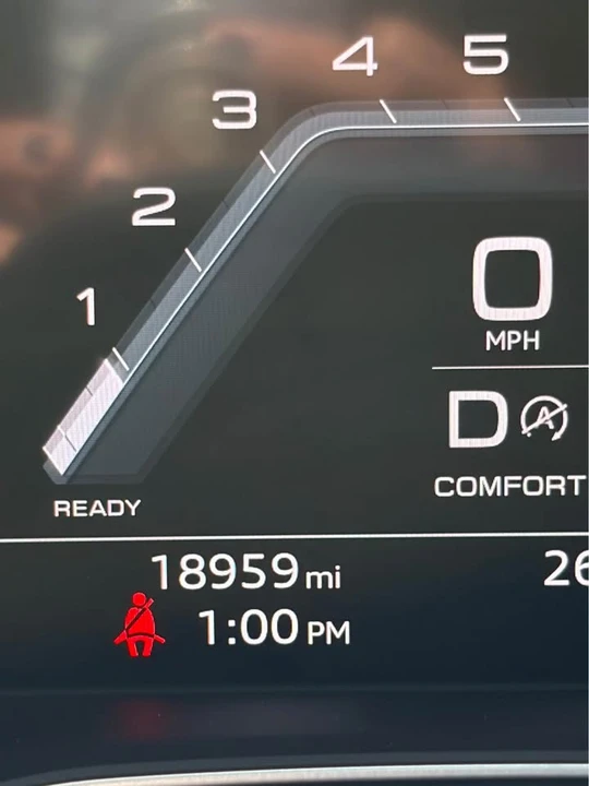 2024 Audi FY SQ5 - Image 10 of 15