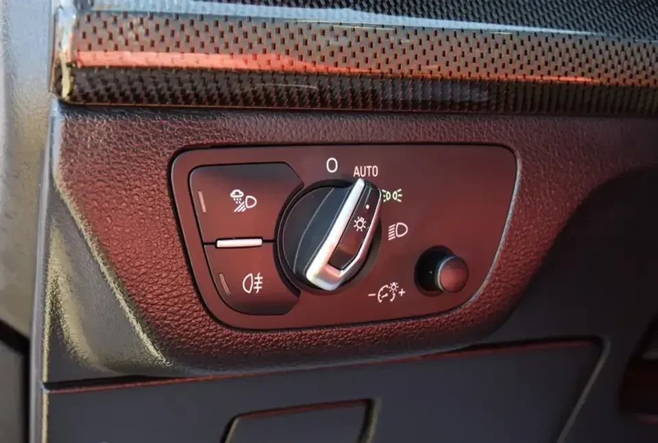 2024 Audi FY SQ5 - Image 13 of 20