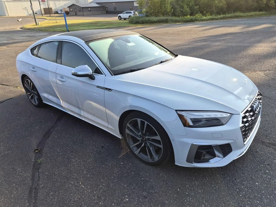2024 Audi FY SQ5 - Image 2 of 10