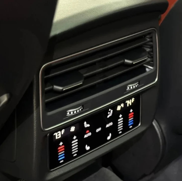 2024 Audi SQ7 - Image 3 of 6