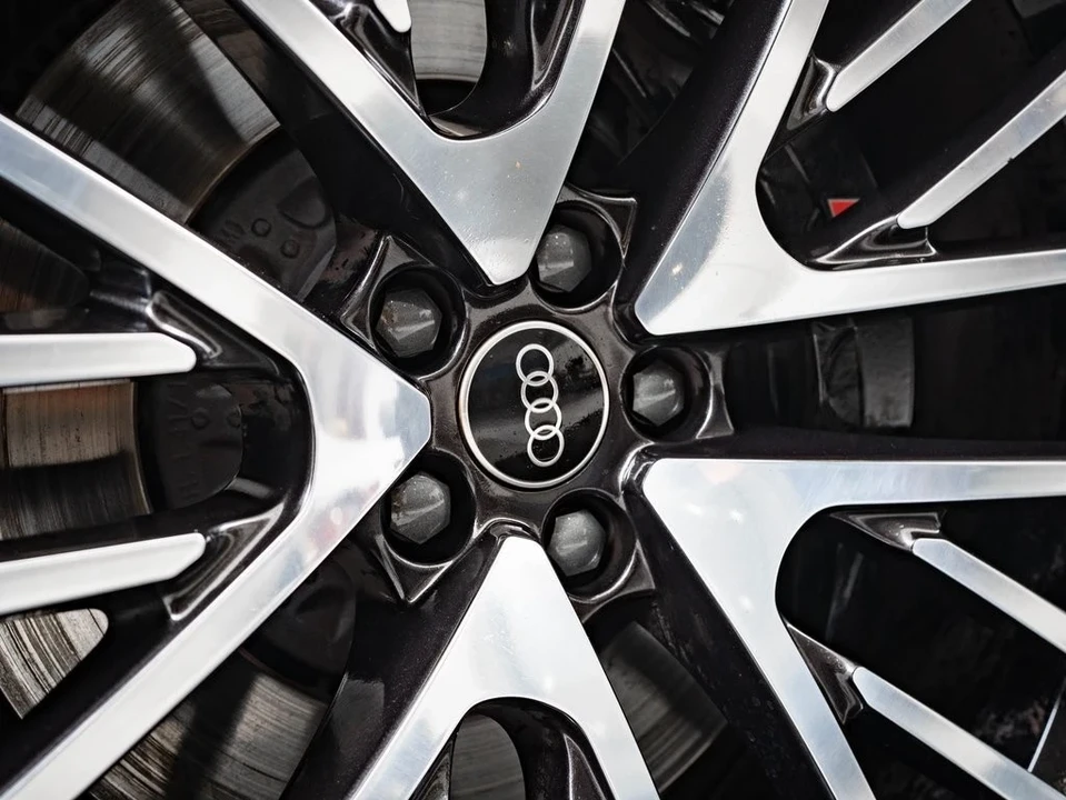 2024 Audi SQ8 - Image 8 of 21
