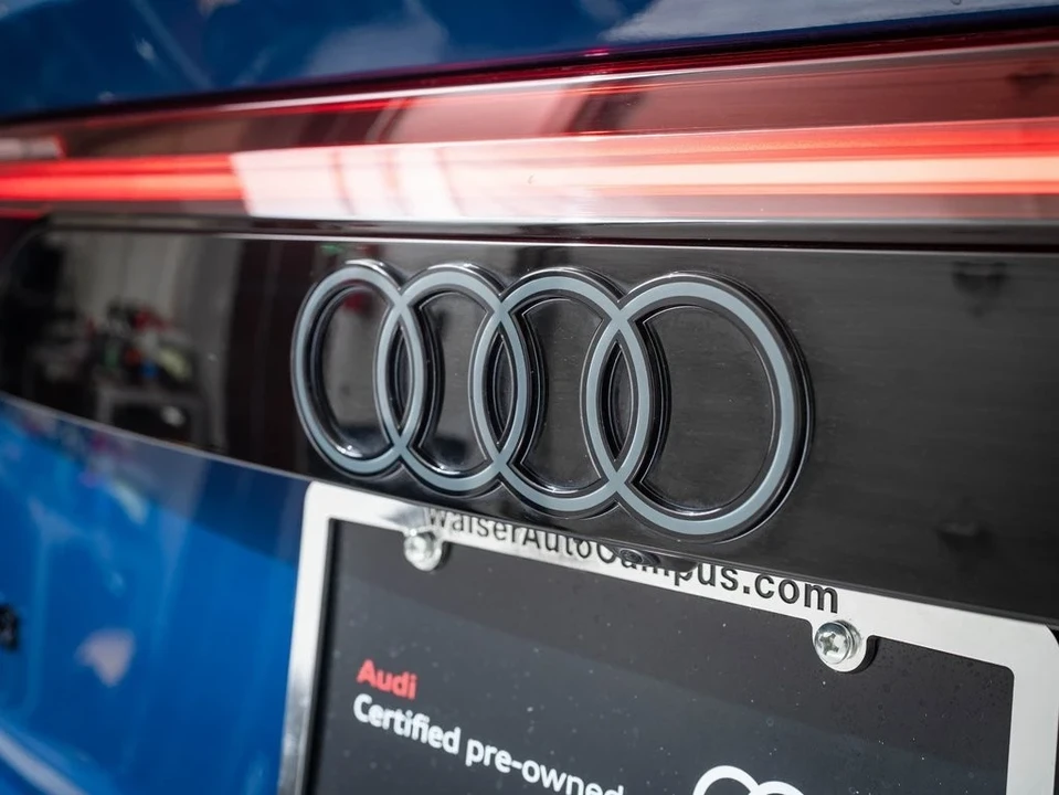 2024 Audi SQ8 - Image 9 of 21