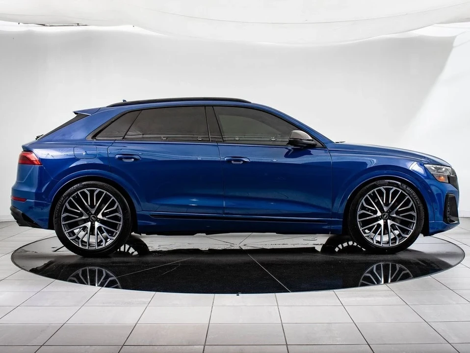2024 Audi SQ8 - Image 11 of 21