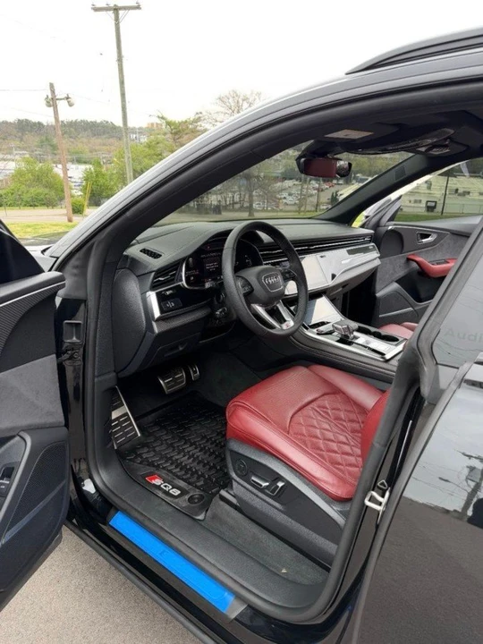 2024 Audi SQ8 - Image 8 of 12